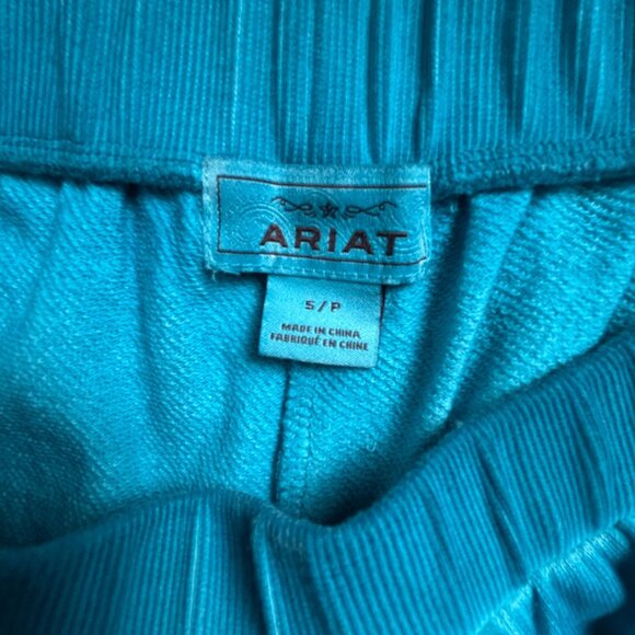 Ariat Womens Turquoise Lounge Sun kissed Shorts Small Elastic Waistband Pockets - Picture 6 of 8